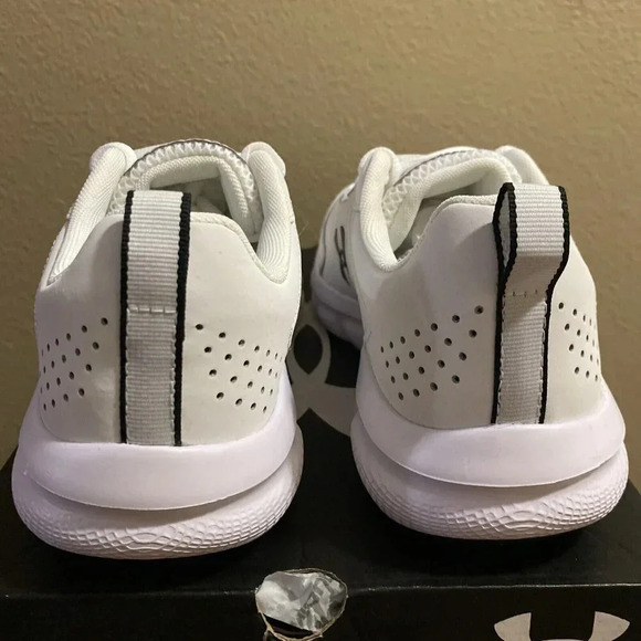 Under Armour Women Charged Assert 9 White Shoes Size 11 NIB Style 3024591-101 - Picture 4 of 10